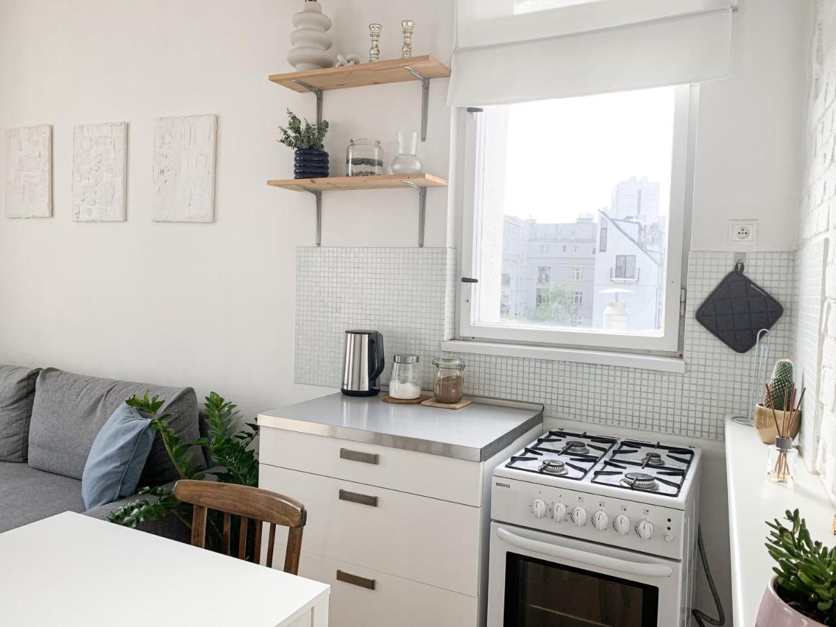 City Center Apartments Братислава Экстерьер фото